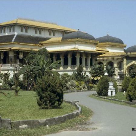 Zen Rooms Basic Kualanamu Medan Eksteriør billede