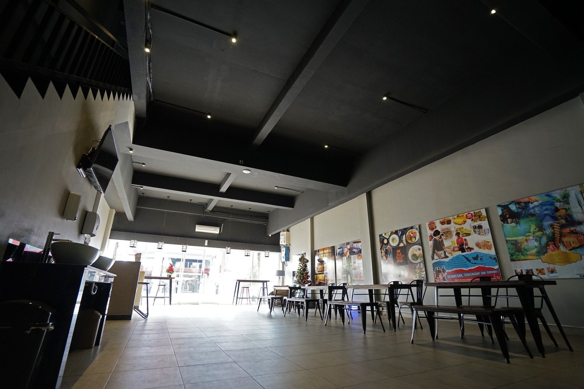 Zen Rooms Basic Kualanamu Medan Eksteriør billede