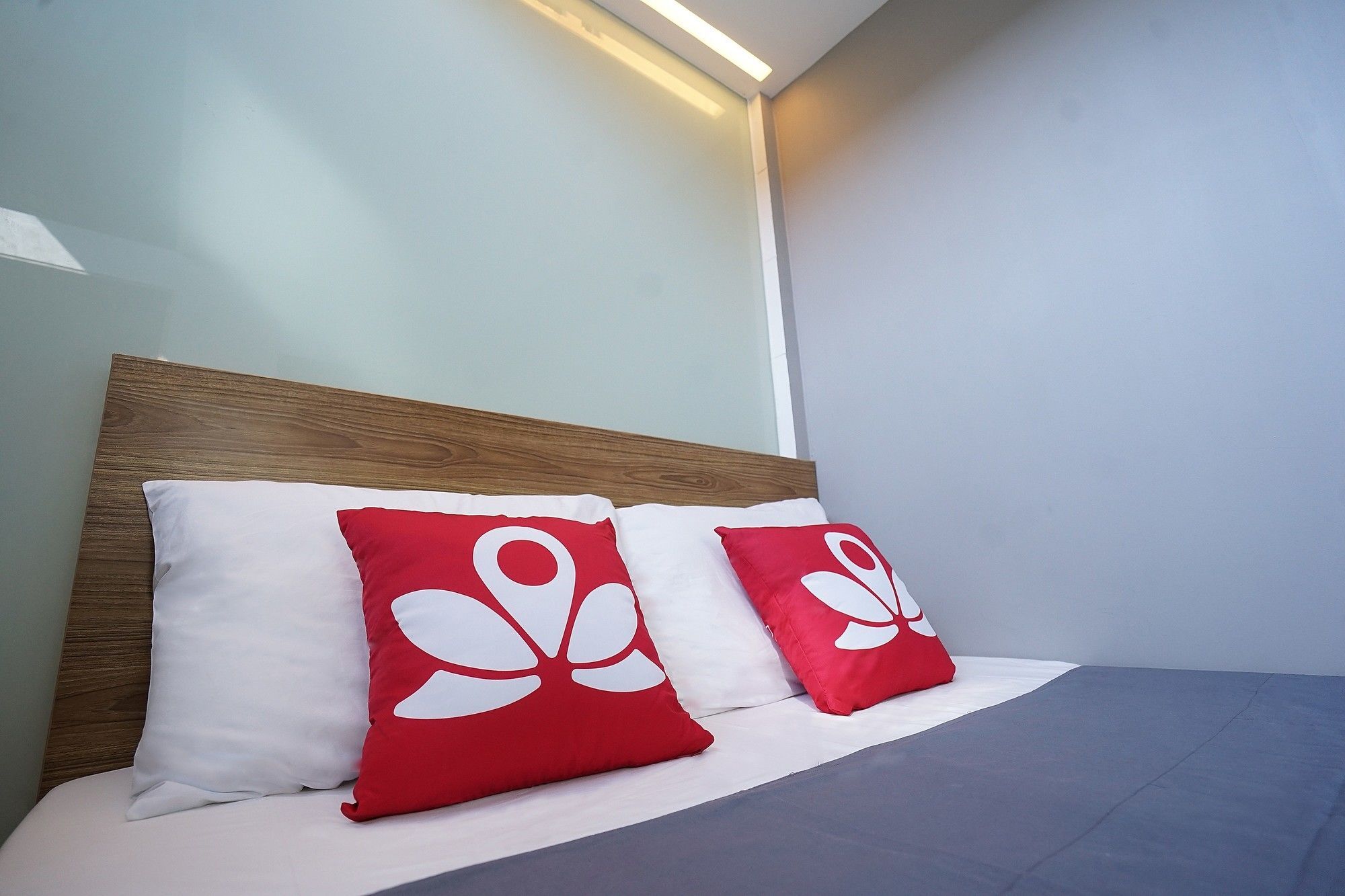 Zen Rooms Basic Kualanamu Medan Eksteriør billede