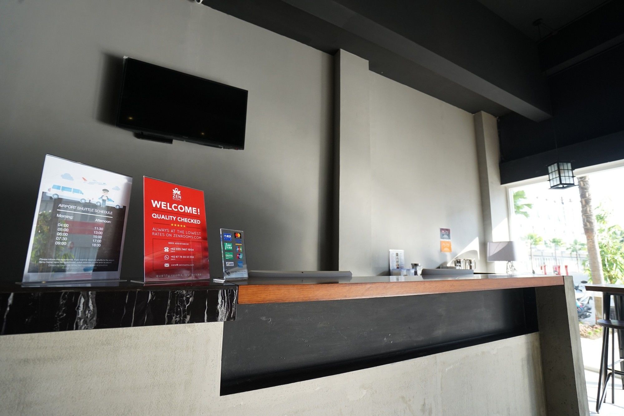 Zen Rooms Basic Kualanamu Medan Eksteriør billede