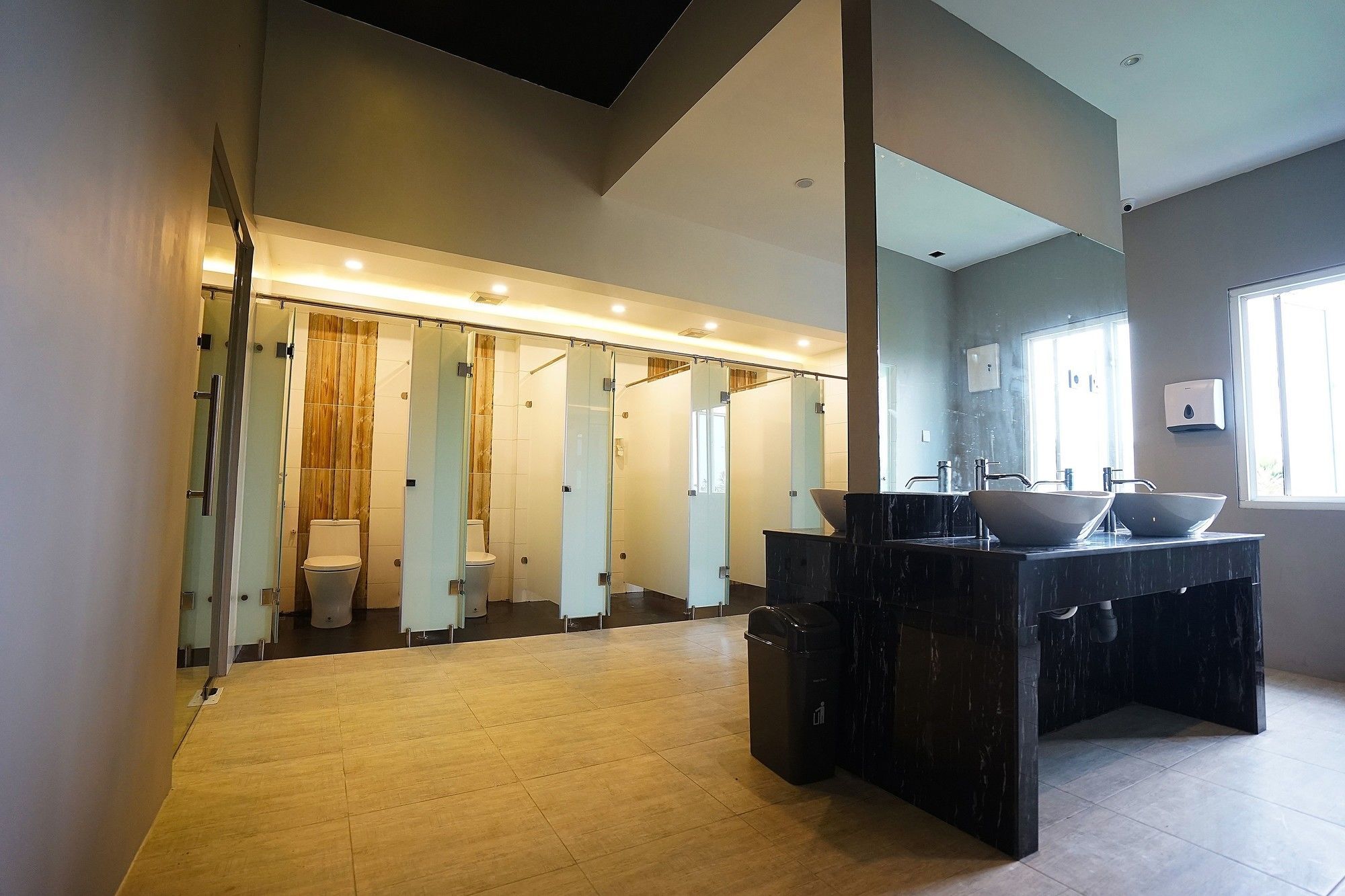 Zen Rooms Basic Kualanamu Medan Eksteriør billede